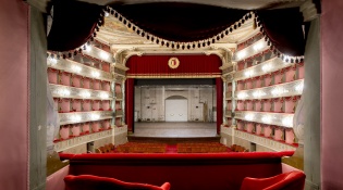 Theater "G.Donizetti"